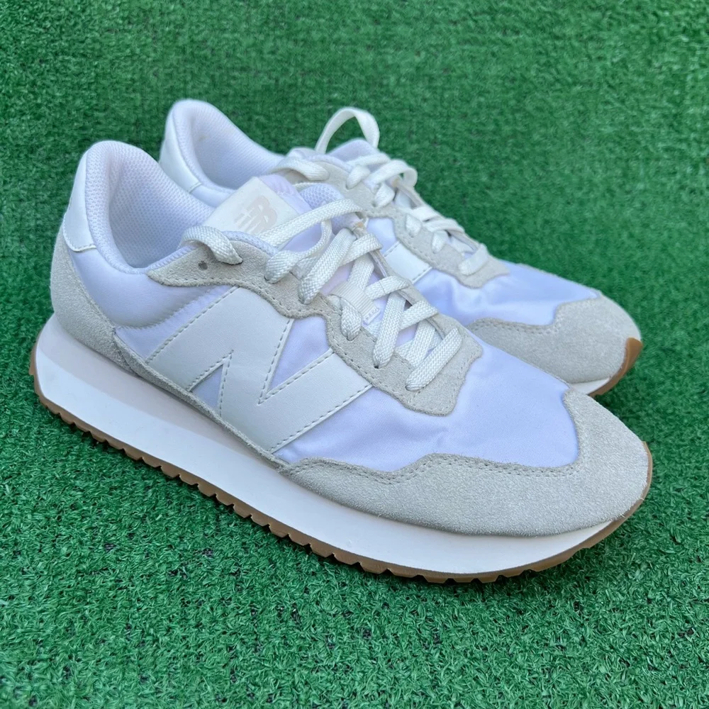 New Balance 237 Nimbus Cloud White WS237NN Women’s size 10B Used no original box - Picture 16 of 16